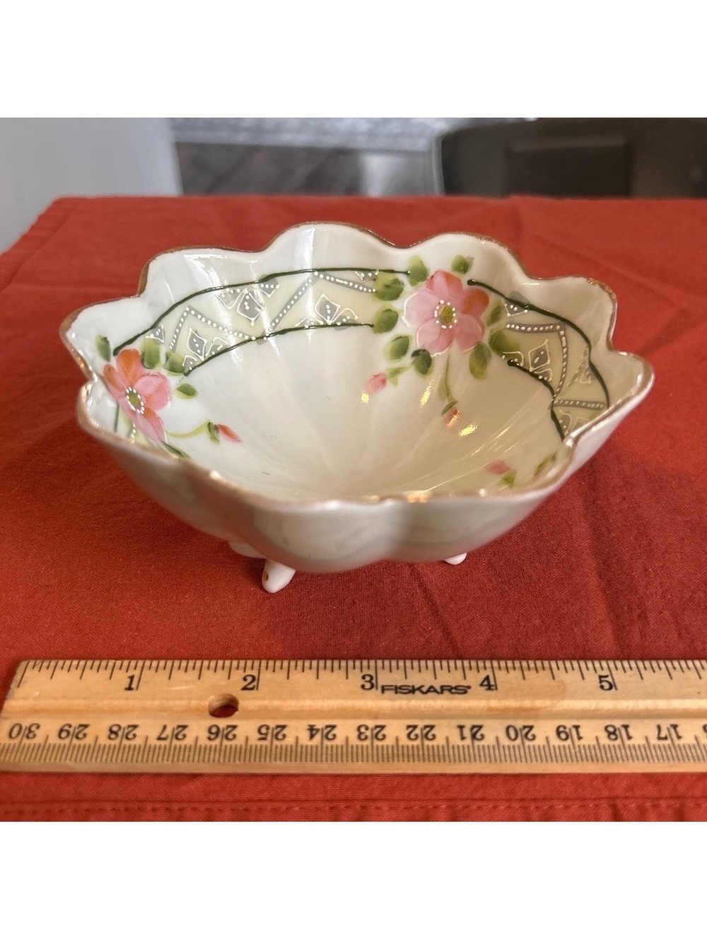 Japanese floral footed bowl